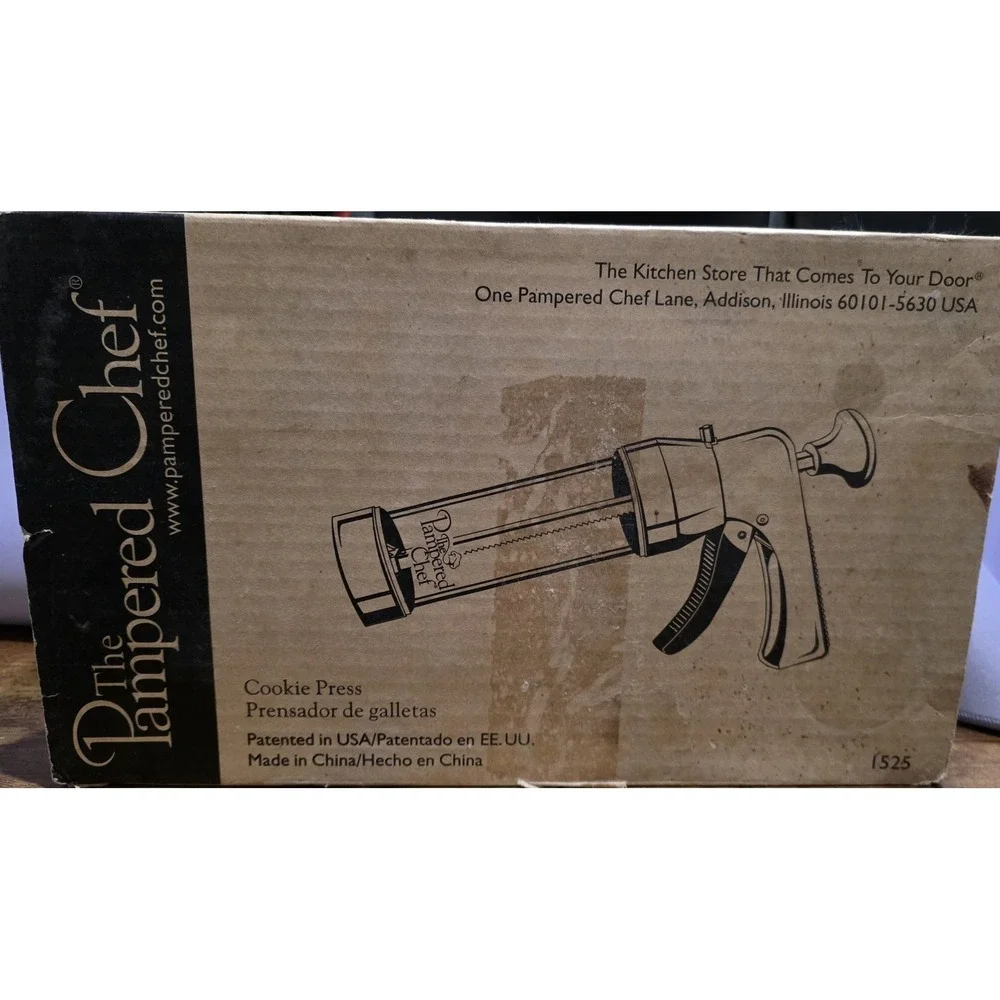 The Pampered Chef Cookie Press 16 Disc 1525 Retired Set (15 discs‎ included)